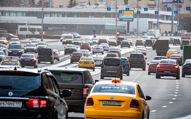 Как водить машину в праздничные дни: Министерство внутренних дел разъясняет дорожные знаки