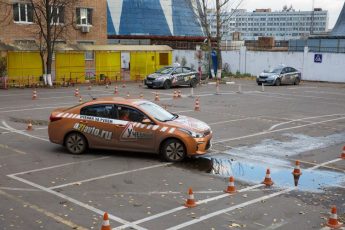 zagadochnaja-lada-izmenenija-v-avtoshkolah-i-drugoe-avtonovosti-dnja-f96552e