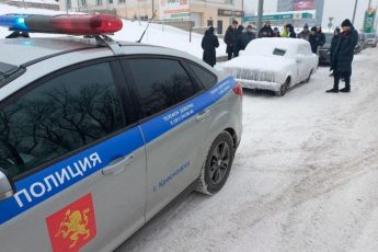 a-chto-tak-nelzja-voditel-polnostju-zamorozil-svoj-avtomobil-ba6226b